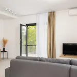 Citadel 4 - Powered By Neo - Free Parking Apartman