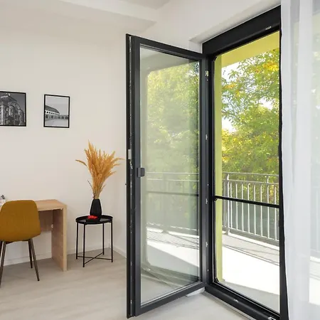 Citadel 4 - Powered By Neo - Free Parking *